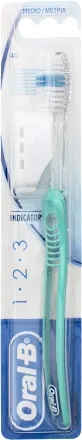 ORALB 123 INDICATOR SPAZZOLINO MANUALE SETOLE 40 MEDIE - Parafarmacia Mostacciano