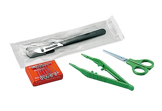 SET DI STRUMENTI SOS MONOUSO IN PLASTICA - Parafarmacia Mostacciano